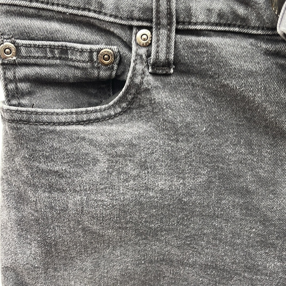 Distressed Jeans - Picture 3 of 3
